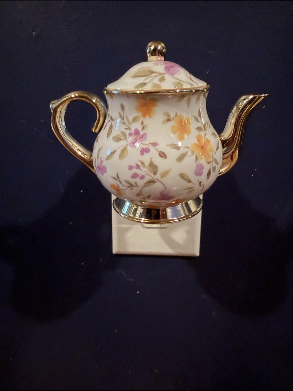 Porcelain Floral Teapot with Gold Trim - White & Pink